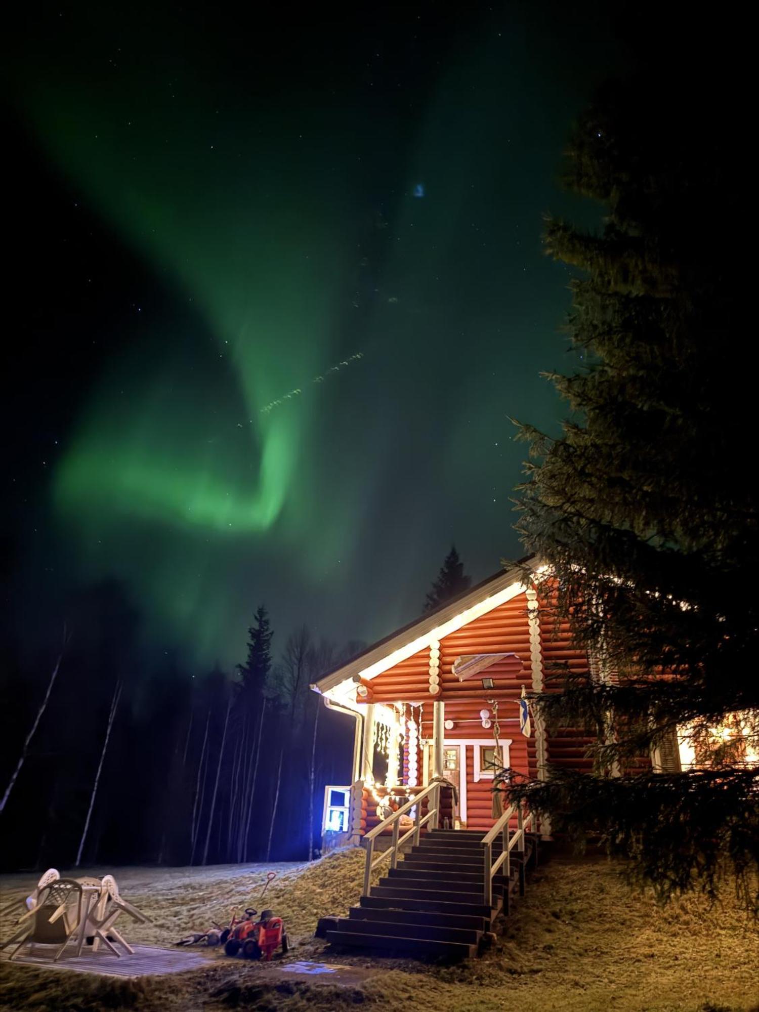 Lapin Villa Hiisi Joen Rannalla Рануа Экстерьер фото